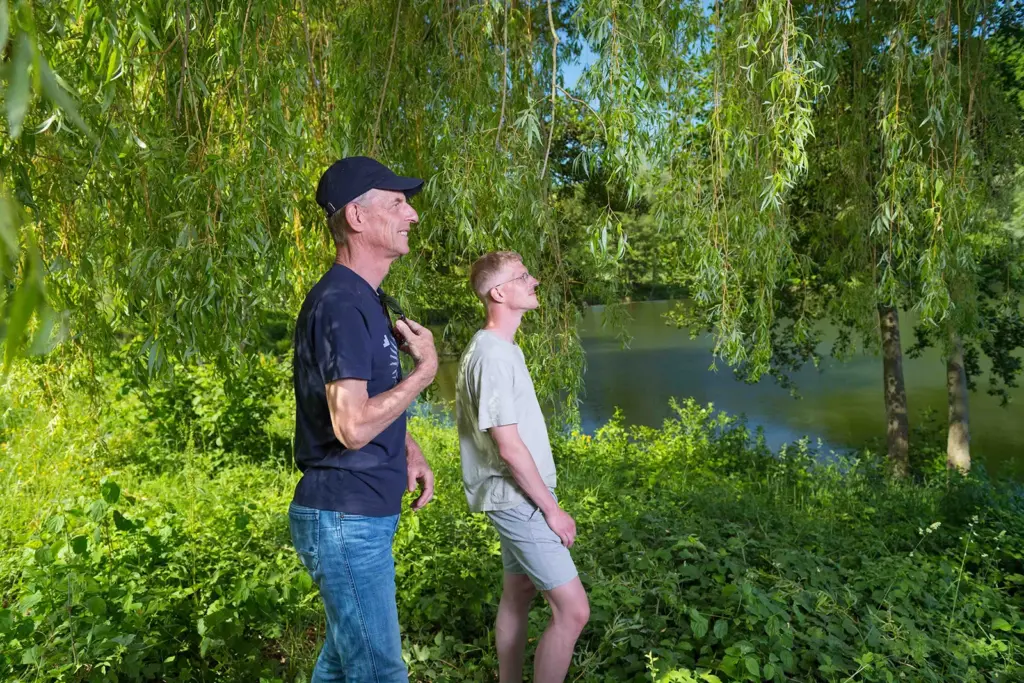 Peter Vos en een jongeman