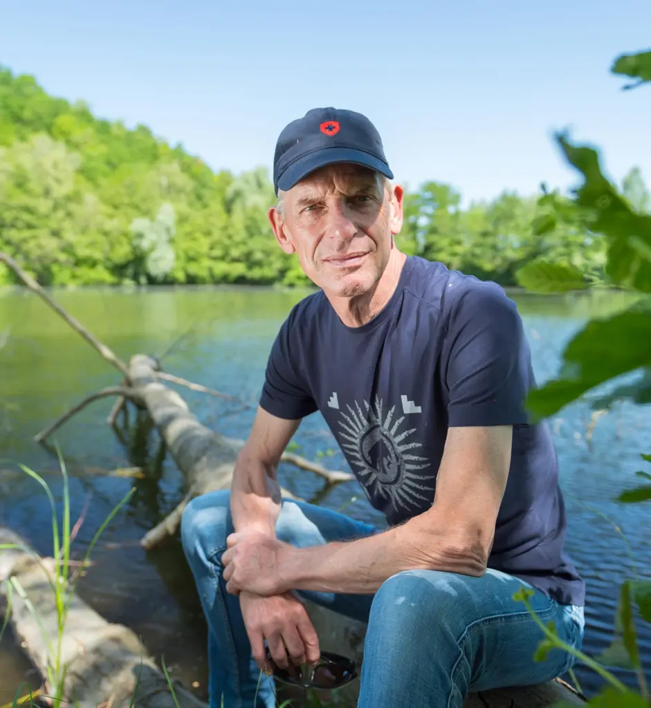 Peter Vos van Pe-Fit zittend